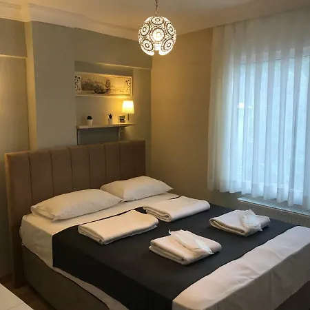 Goji's Aparthotel