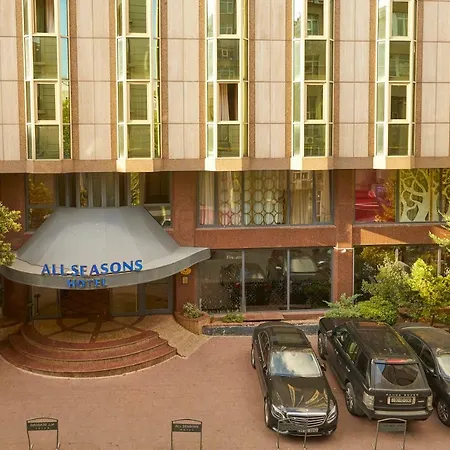 Seasons Hotel 4*