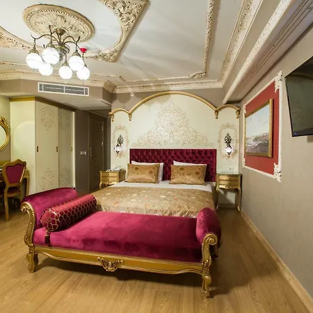 Hotel Empire 3*