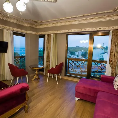 Hotel Empire 3*