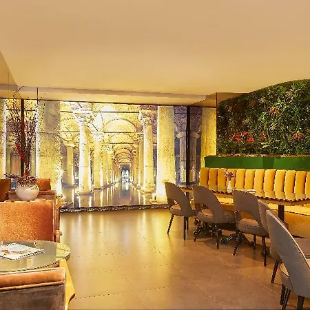 Seasons Hotel Istambul