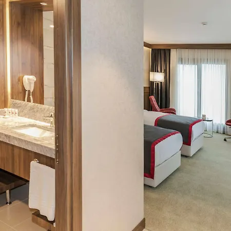 Hotel Ramada Beylikduzu Istanboel