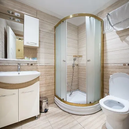 Alhambra Aparthotel