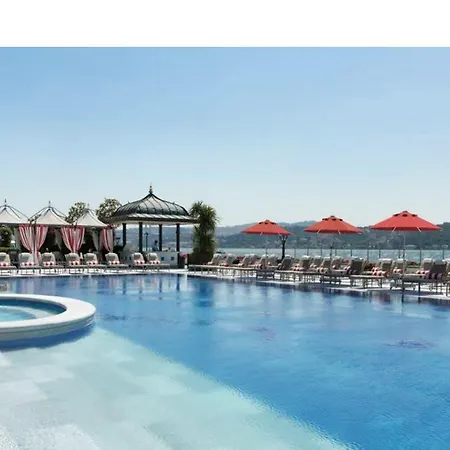 Four Seasons At The Bosphorus מלון 5*