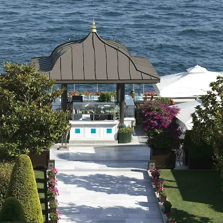 מלון Four Seasons At The Bosphorus