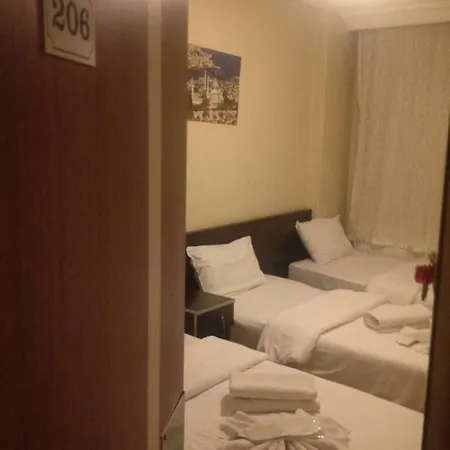 Bed & Breakfast Golden Sky 2*