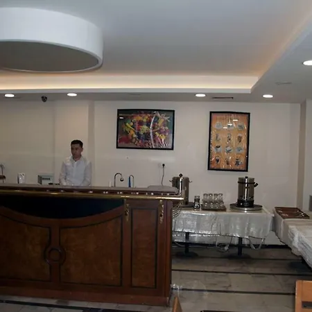 Bed & Breakfast Golden Sky 2*