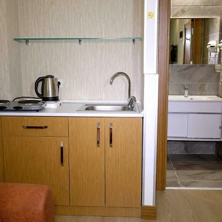 Grand Elmira 아파트호텔 2*