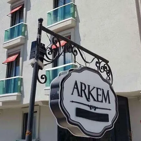 מלון Arkem 2 2*