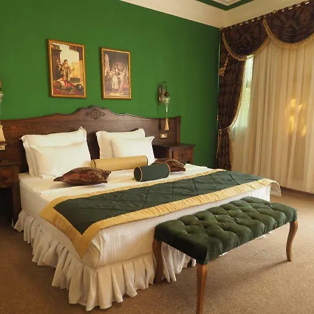 Hotel Garden House Suites