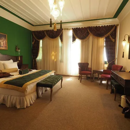 Hotel Garden House Suites