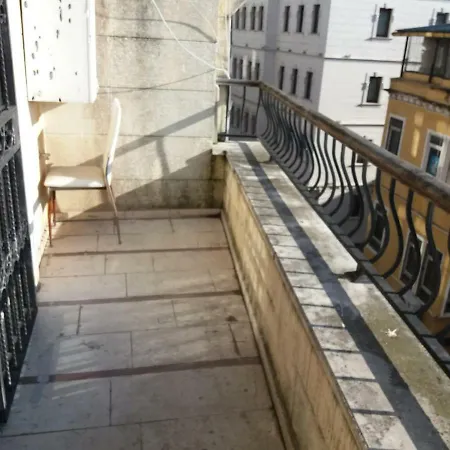 Full House Boutique Hotel de apartamente
