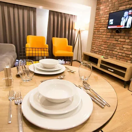 Apartment Long
