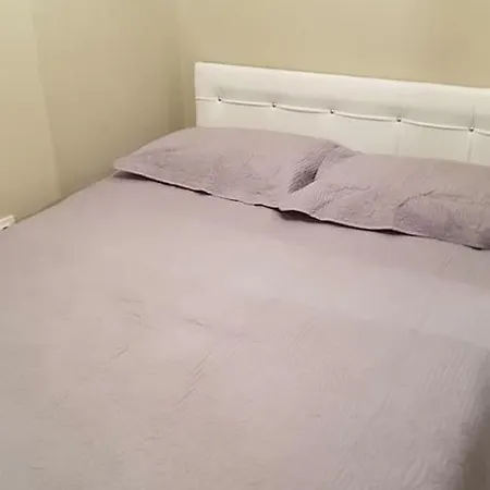Nef Apartment *