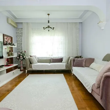 Holiday home Garden Nature House In The Center Of Istanbul