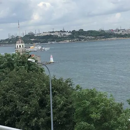 Maiden Tower Apartment