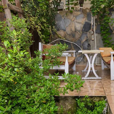 Otto Old Bed & Breakfast