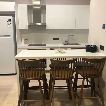 Apartment Skyland Gunbeyi *