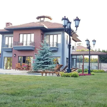 Tepekent Villa