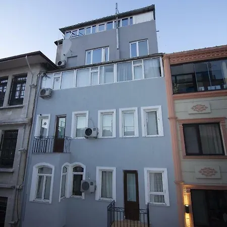 Desina Deluxe Hotel *