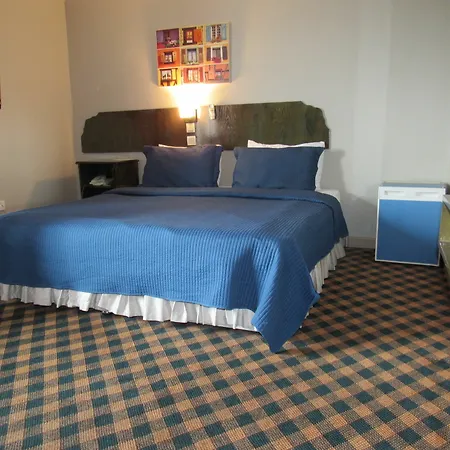 Airport Hotel