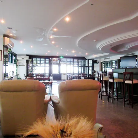 Hotel Airport 3*