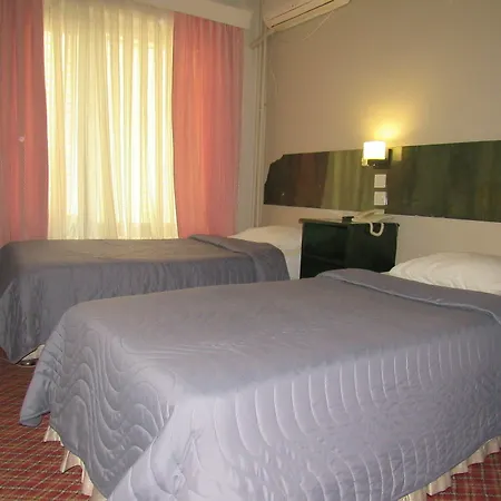 Airport Hotel 3*