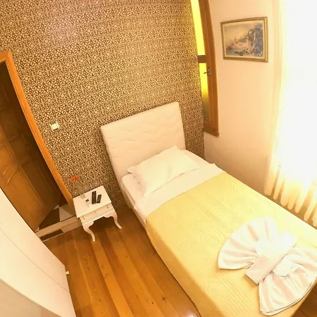 Ottoman's Pearl Bed & Breakfast 3*