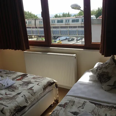 Golden Halic Hotell