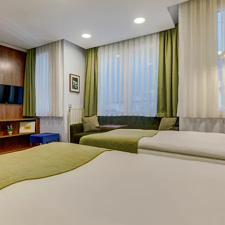 Sometimes Taksim Hotel 3*