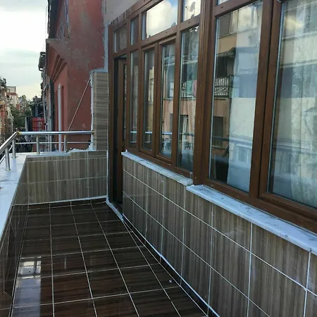 Hotel Deniz Estambul