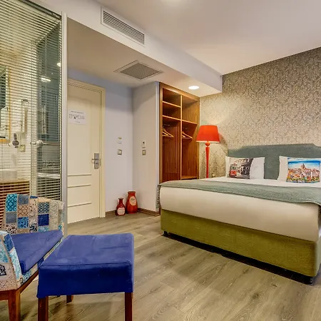 Hotel Sometimes Taksim