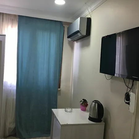 Deniz Hotel *