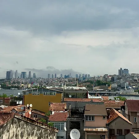 By Historial Due Istanbul