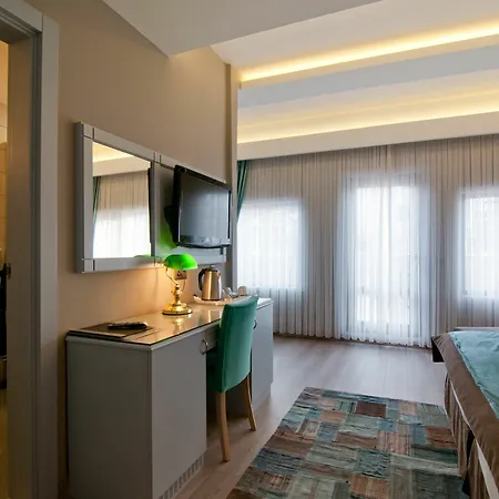 Hotel Seraglio & 3*