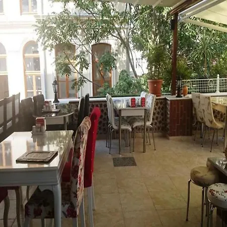 Hotel Esra Sultan Petrol