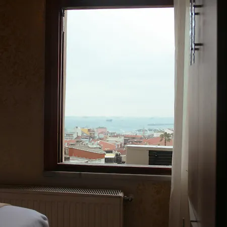 Hotel Theodian 3*