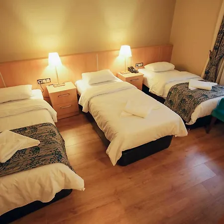 Artika Hotel