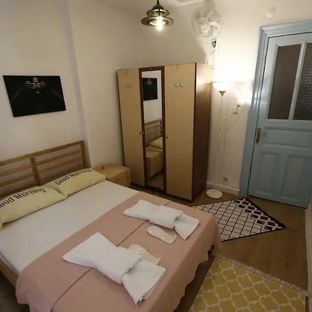 Rodin Aparthotel