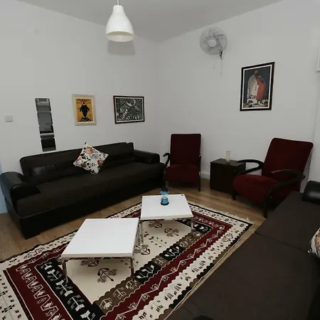 Aparthotel Rodin *