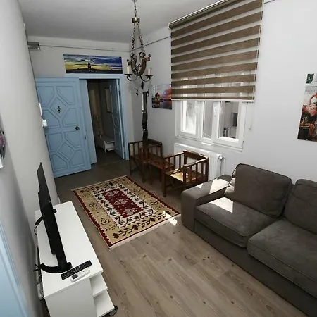 Rodin Aparthotel *