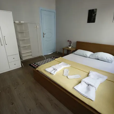 Rodin Aparthotel