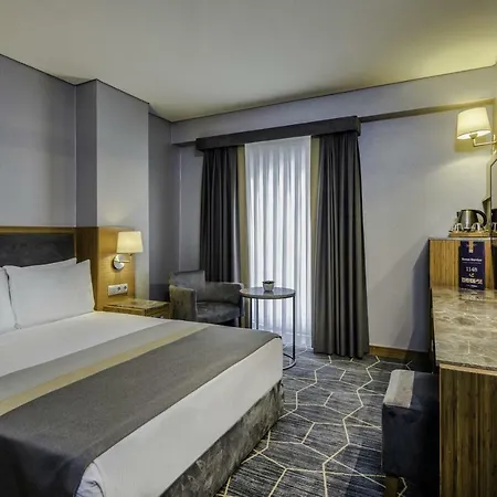 Venera Old 4*