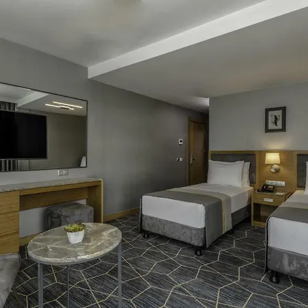 Venera Old Hotel 4*