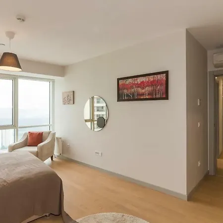 Oryapark Apartment *