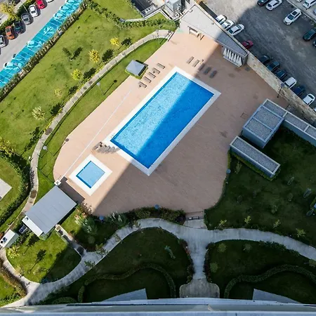 Oryapark Apartment