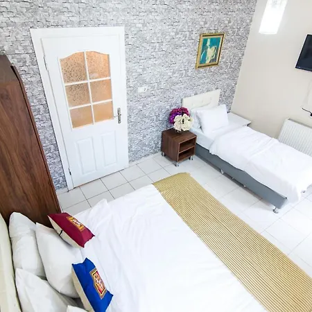 White Palace Apart Hotel Old City Hotel