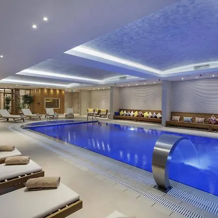 Hotel Doubletree By Hilton - Tuzla 4*