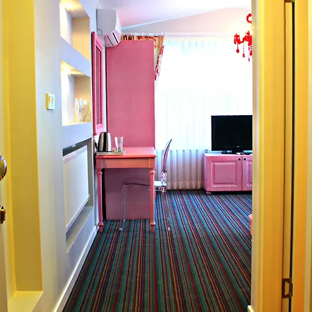 Taksim Santa Lucia 3*