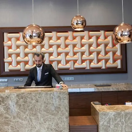 Ramada By Wyndham Alibeykoy Otel